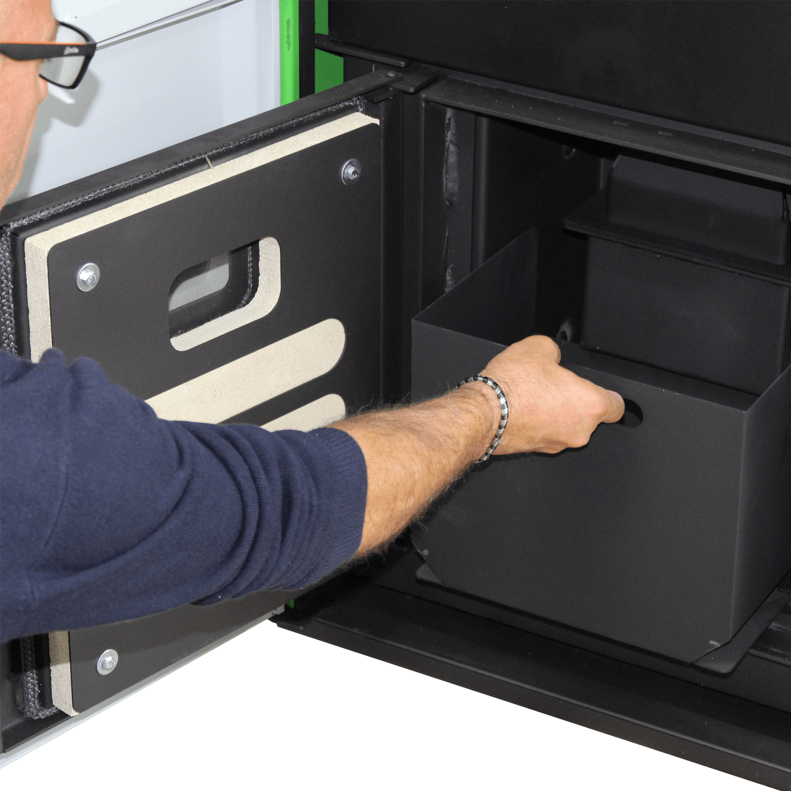 A++ Pelletkessel Robin Wood EcoPellet 49 kW – Bild 8